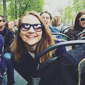 Meet your Posher, Candice